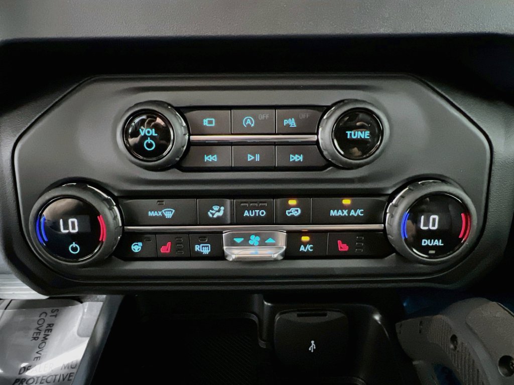 New 2026 Ford Bronco Raptor AWD/4WD image 9