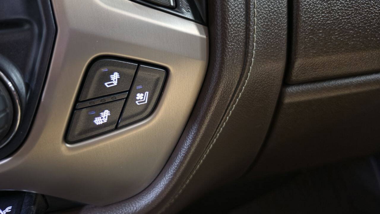 Used 2018 GMC Sierra 1500 Denali w/ Denali Ultimate Package AWD/4WD image 36