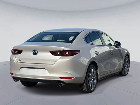 Certified 2025 MAZDA MAZDA3 s FWD image 3