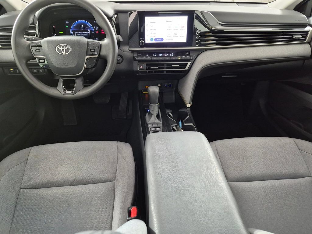 Used 2025 Toyota Camry LE FWD image 24