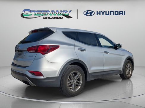 Used 2017 Hyundai Santa Fe Sport FWD image 8