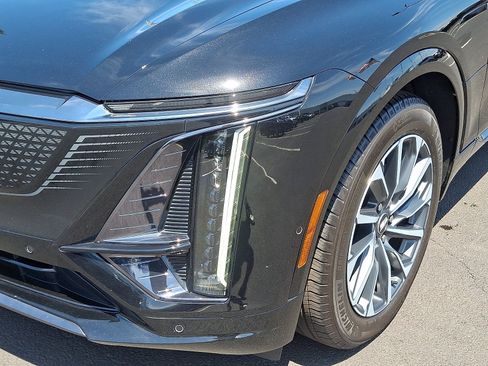 Certified 2024 Cadillac Lyriq Sport AWD/4WD image 11