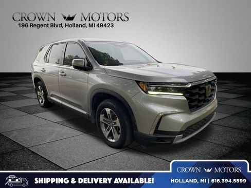 Used 2025 Honda Pilot EX-L image 1