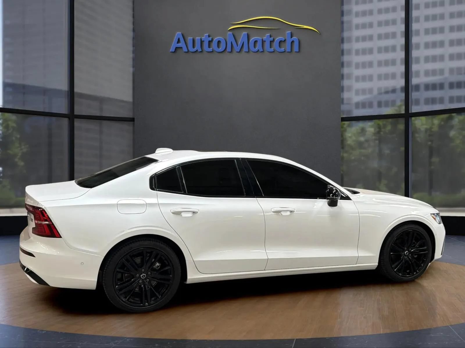 Used 2024 Volvo S60 B5 Plus w/ Climate Package AWD/4WD image 12