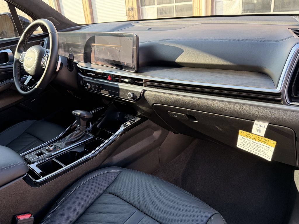 New 2025 Kia Sorento SX Prestige AWD/4WD image 30