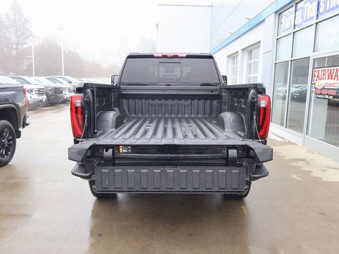 Certified 2024 GMC Sierra 3500 Denali w/ Denali Reserve Package AWD/4WD image 37