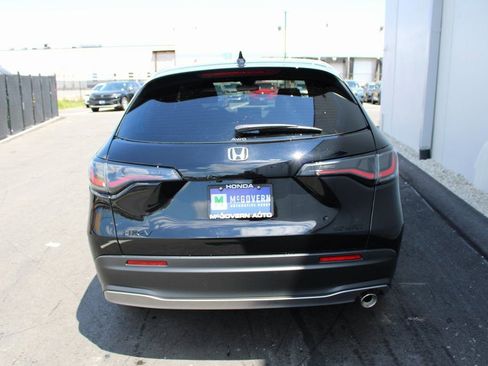 New 2026 Honda HR-V Sport image 13