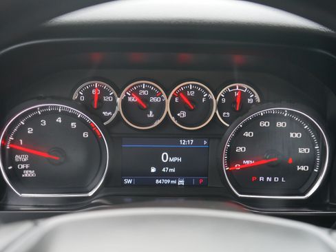 Used 2020 Chevrolet Silverado 1500 LT AWD/4WD image 20