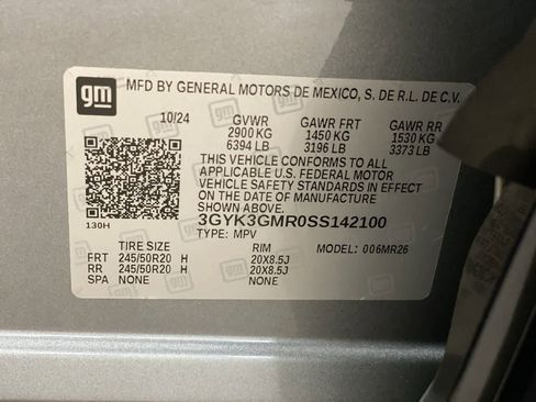 Used 2025 Cadillac Optiq Sport 2 w/ LPO, Floor Liner Package image 31