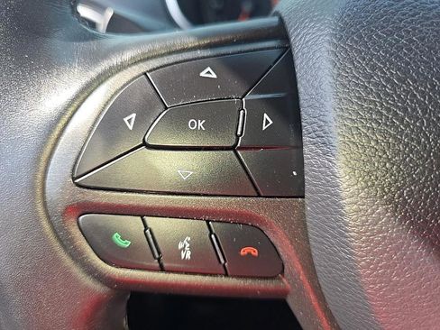 Used 2019 Jeep Cherokee Trailhawk w/ Cold Weather Group image 15