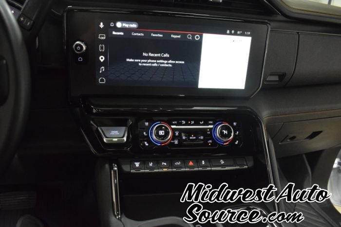 Used 2024 GMC Sierra 2500 AT4 w/ AT4 Premium Plus Package AWD/4WD image 22