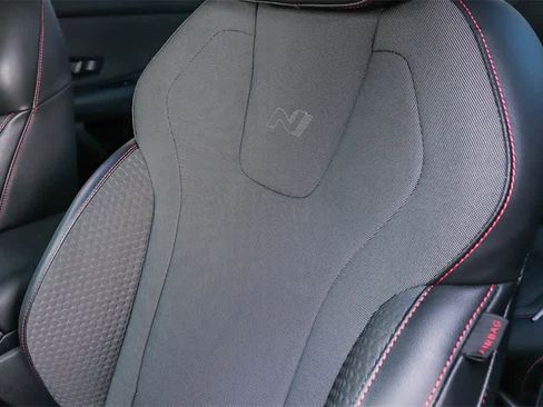 Used 2023 Hyundai Elantra N Line image 28