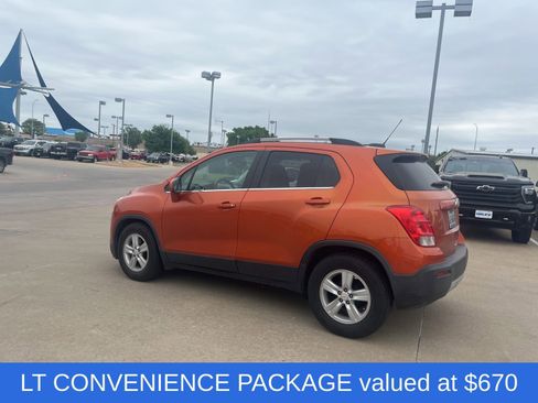 Used 2016 Chevrolet Trax LT w/ LT Convenience Package image 3