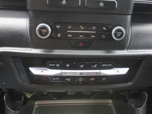 Used 2022 Ford Explorer 4WD Police Interceptor w/ Ultimate Wiring Package image 19