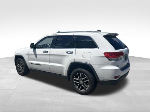 Used 2017 Jeep Grand Cherokee Limited AWD/4WD image 13