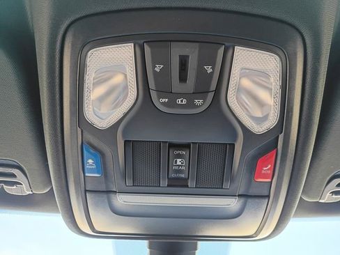Used 2023 RAM 1500 Big Horn AWD/4WD image 43