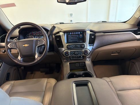 Used 2019 Chevrolet Tahoe LT image 41