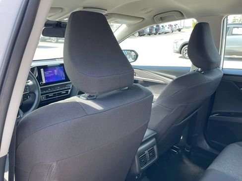 Used 2025 Toyota Camry LE FWD image 24