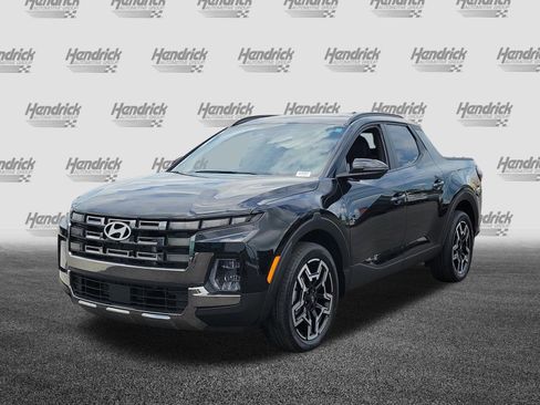 Used 2025 Hyundai Santa Cruz Limited AWD/4WD image 3