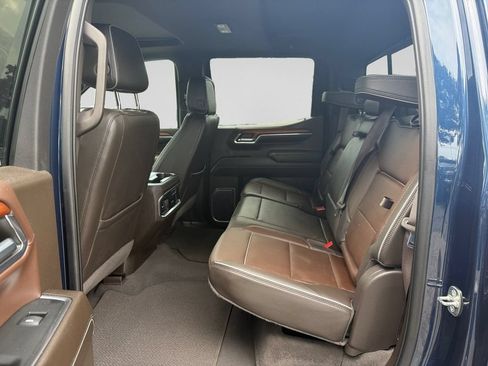 Used 2023 GMC Sierra 1500 Denali w/ Denali Reserve Package AWD/4WD image 16