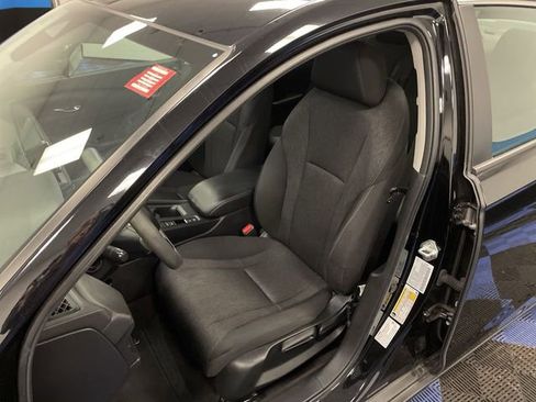 Certified 2023 Honda Accord LX image 11