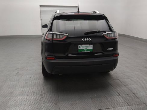 Used 2020 Jeep Cherokee Latitude FWD image 6