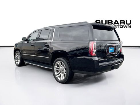 Used 2020 GMC Yukon XL SLT w/ Premium Edition image 6