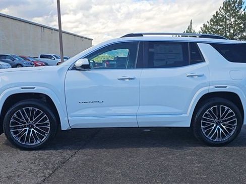 New 2026 GMC Terrain Denali image 5