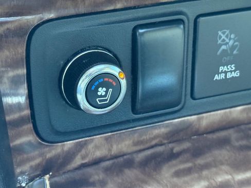 Used 2020 Nissan Armada Platinum w/ Captain's Chairs Package image 21