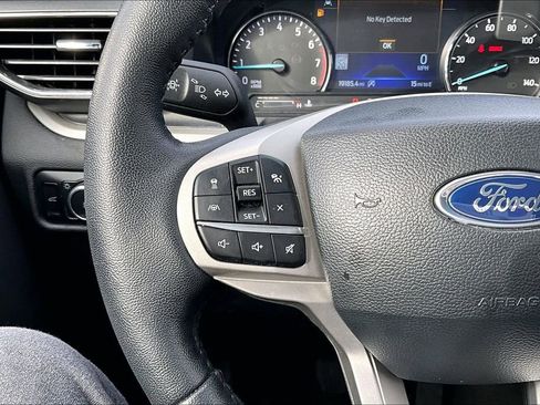Certified 2023 Ford Explorer XLT w/ Equipment Group 202A image 17