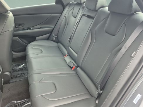 New 2026 Hyundai Elantra SEL Sport FWD image 16