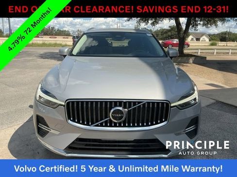 Certified 2023 Volvo XC60 B5 Ultimate w/ Climate Package image 5