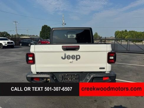 Used 2020 Jeep Gladiator Overland w/ Safety Group AWD/4WD image 16