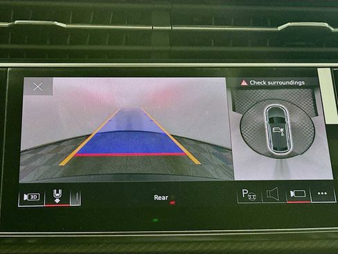 Certified 2024 Audi SQ8 Prestige image 15