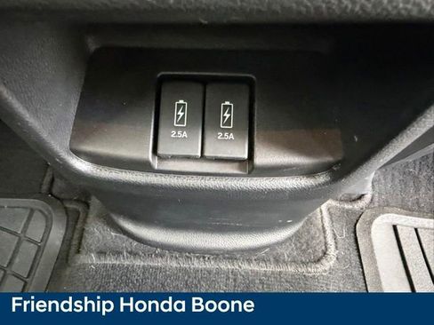 Used 2017 Honda CR-V EX image 40