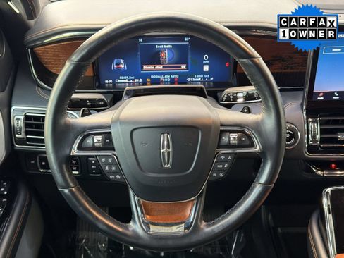 Used 2024 Lincoln Navigator L Black Label AWD/4WD image 11