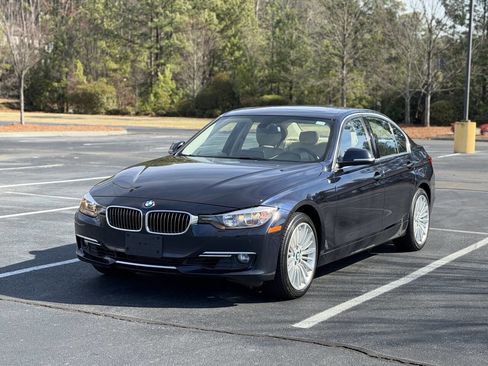 Used 2015 BMW 328i xDrive Sedan image 3