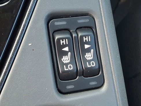 Used 2024 Subaru Crosstrek 2.5i Limited AWD/4WD image 22