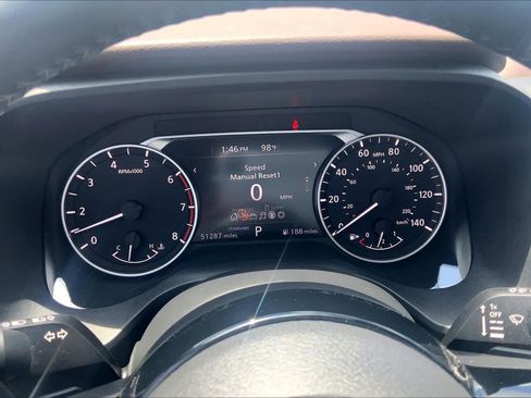Used 2023 Nissan Rogue SV w/ SV Premium Package FWD image 26