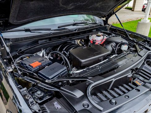 Used 2025 GMC Yukon Denali Ultimate image 44