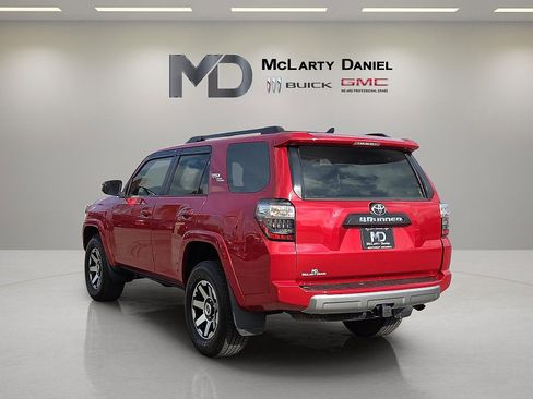 Used 2019 Toyota 4Runner TRD Off-Road Premium image 4