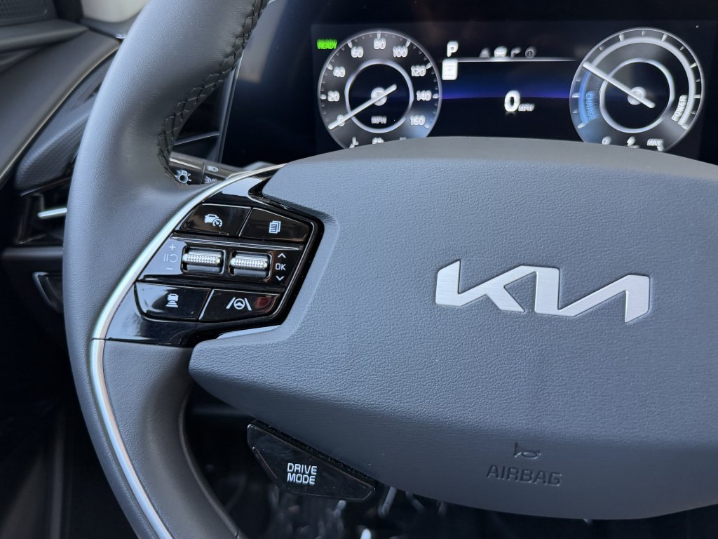 Used 2025 Kia Niro Wind FWD image 27