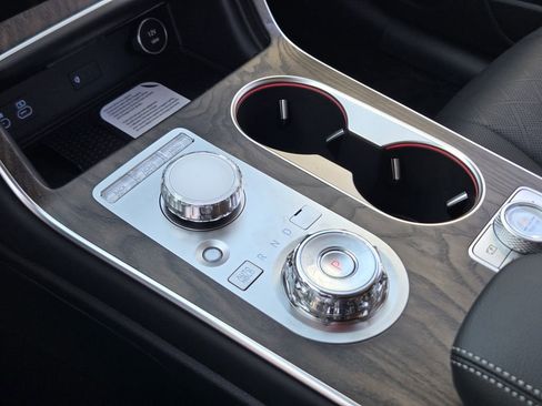 New 2026 Genesis GV80 2.5T Advanced image 14