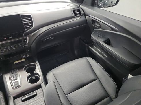 Certified 2023 Honda Passport EX-L image 16