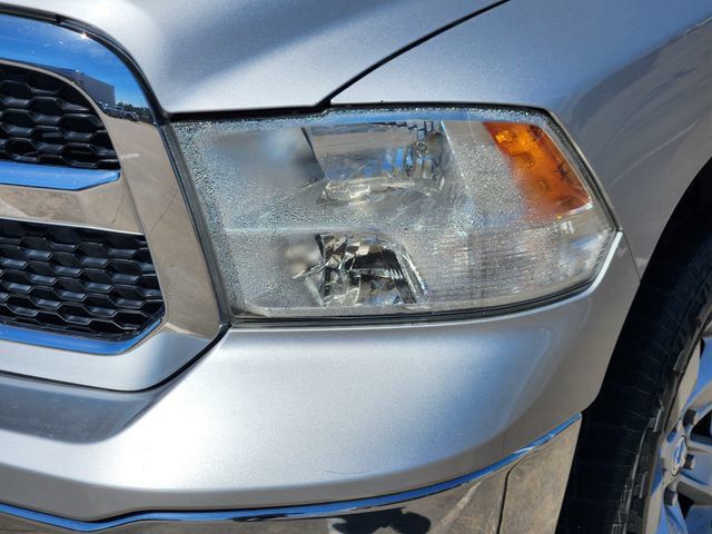 Used 2017 RAM 1500 Classic SLT AWD/4WD image 9