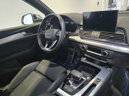 Used 2021 Audi SQ5 Prestige w/ Prestige Package AWD/4WD image 11