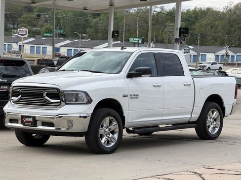 Used 2017 RAM 1500 Big Horn AWD/4WD image 3