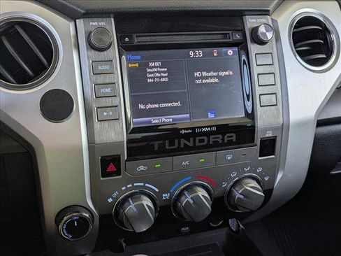 Used 2018 Toyota Tundra SR5 w/ SR5 Upgrade Package image 11