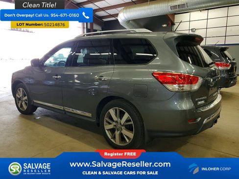 Used 2016 Nissan Pathfinder Platinum w/ Family Entertainment Package AWD/4WD image 3