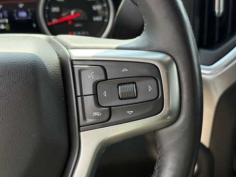 Used 2019 Chevrolet Silverado 1500 LTZ w/ LTZ Texas Edition AWD/4WD image 17